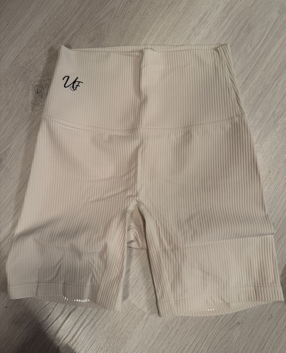 URACTIVE BIKER SHORTS ALBUMIN