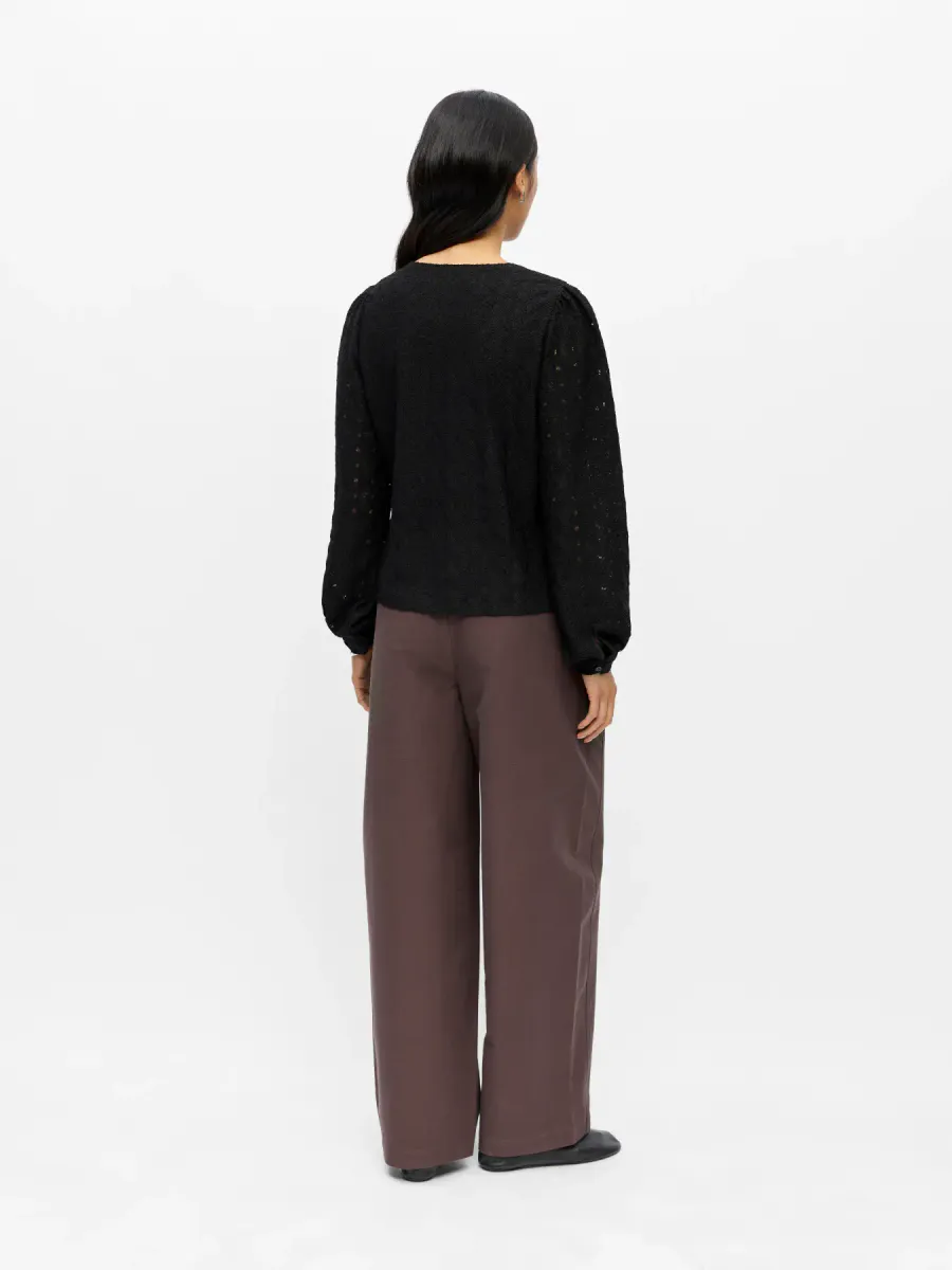OBJLAILA L/S V-NECK TOP BLACK